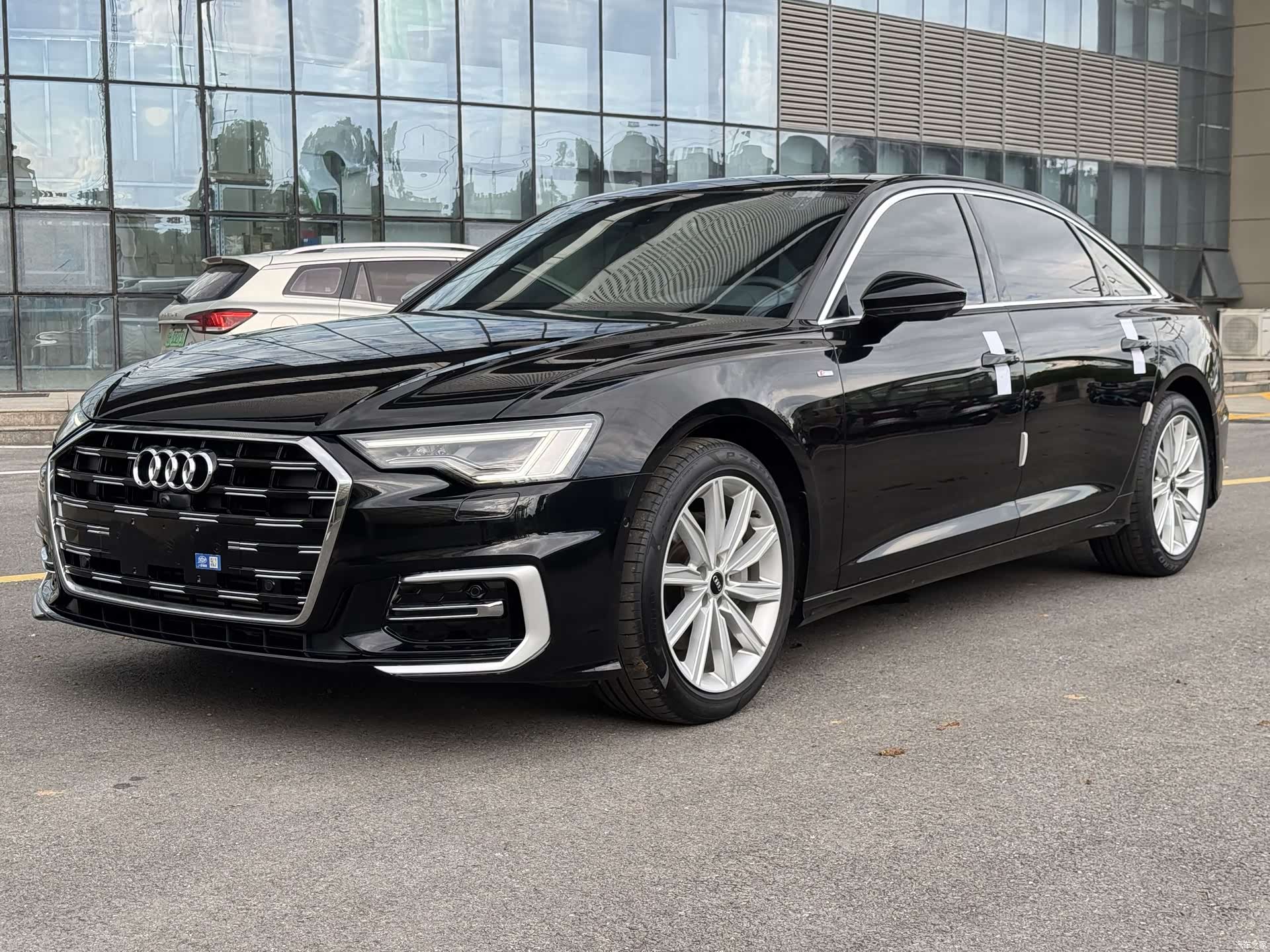Audi A6L, 2024 1