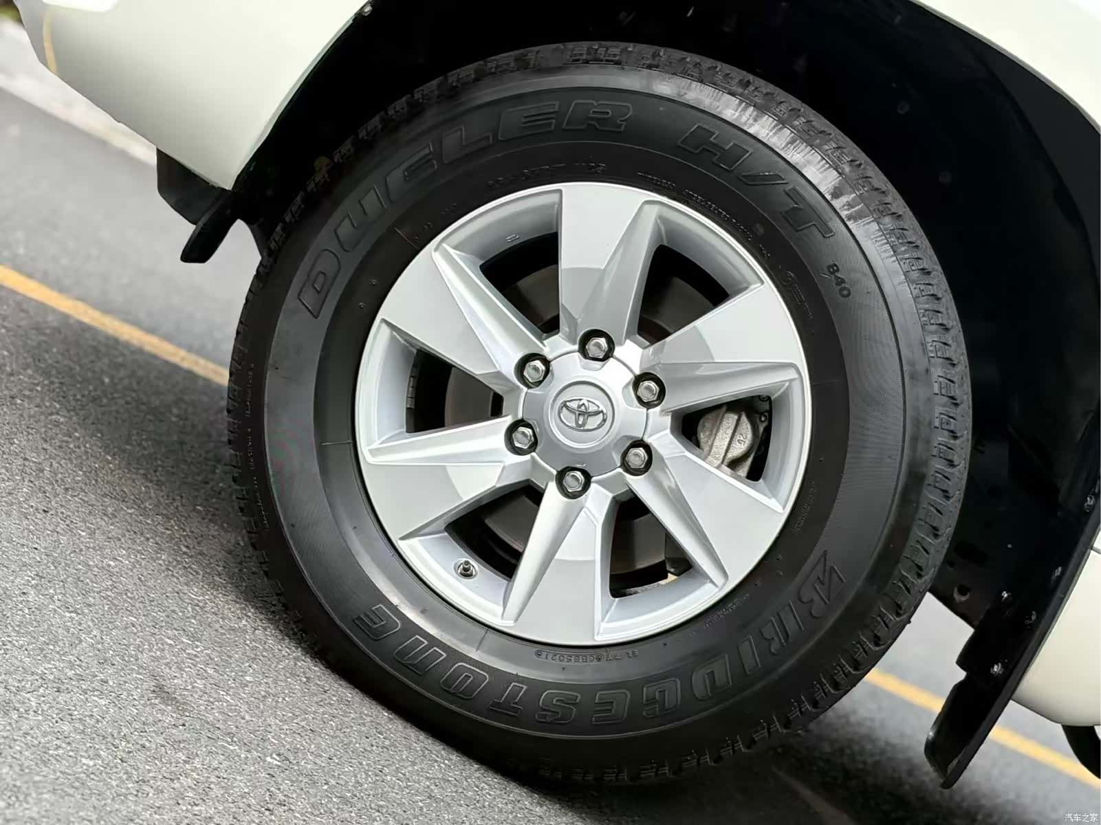 Toyota Prado, 2023 8