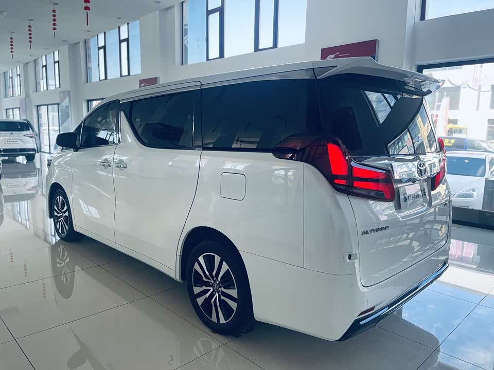Toyota Elfa Toyota Elfa