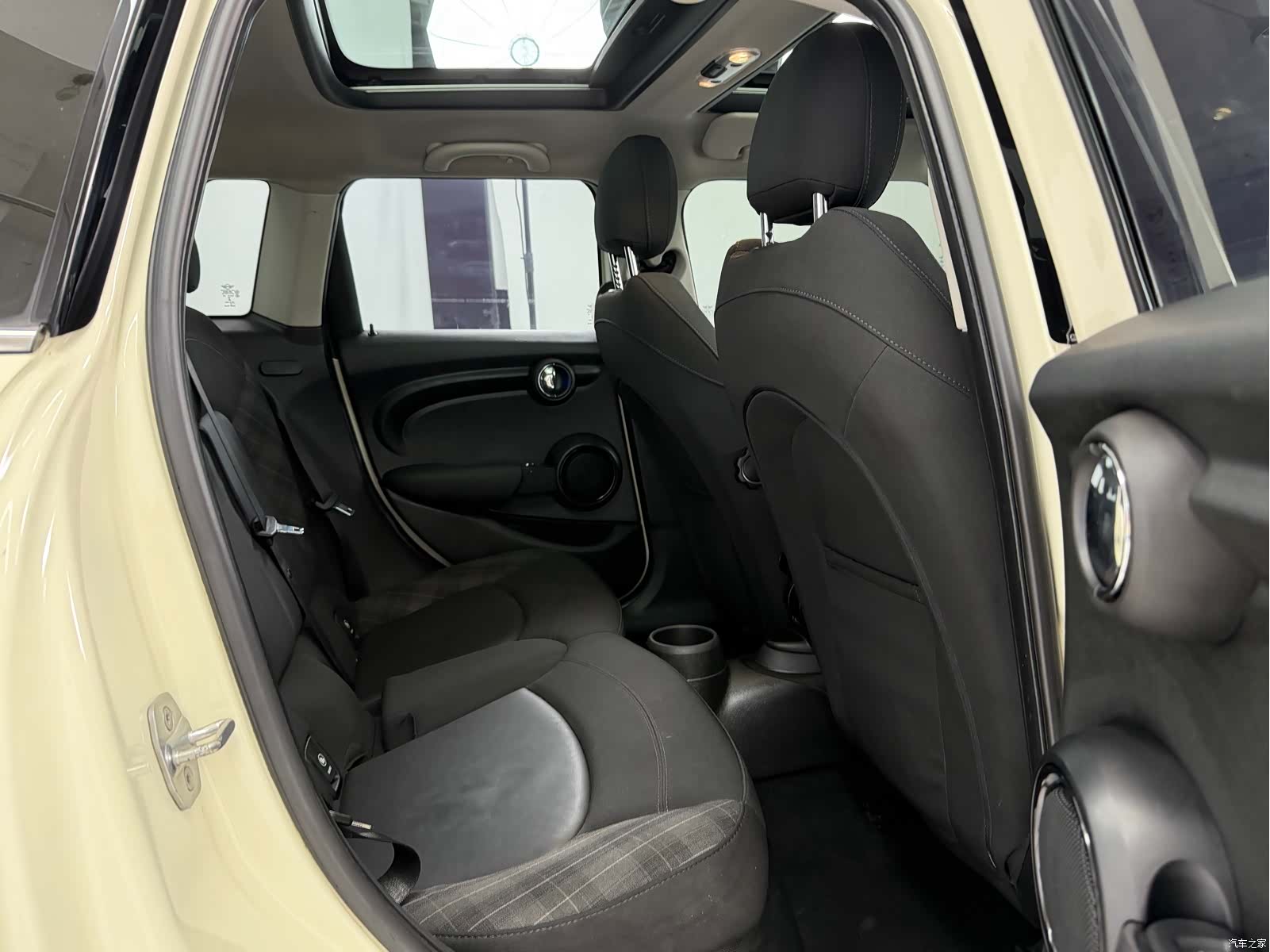 Mini Cooper, 2017 6