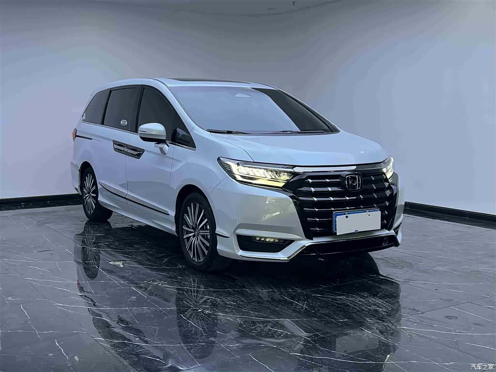 Honda Elysion, 2024 3