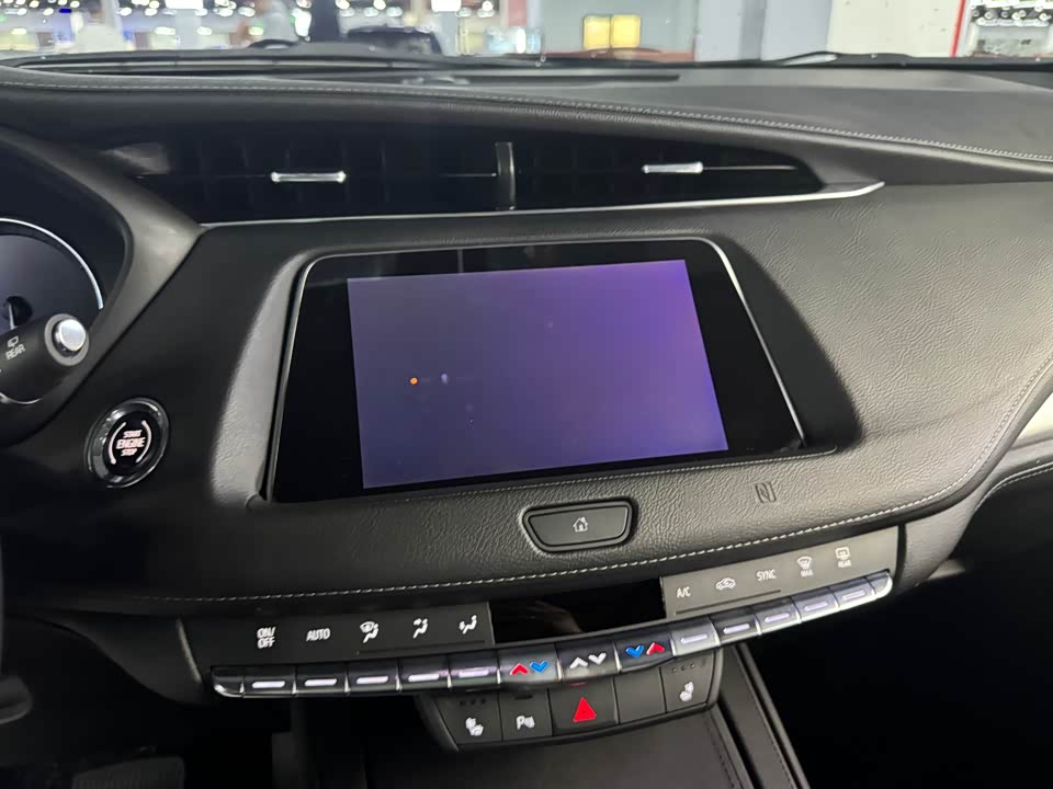 Cadillac XT4
