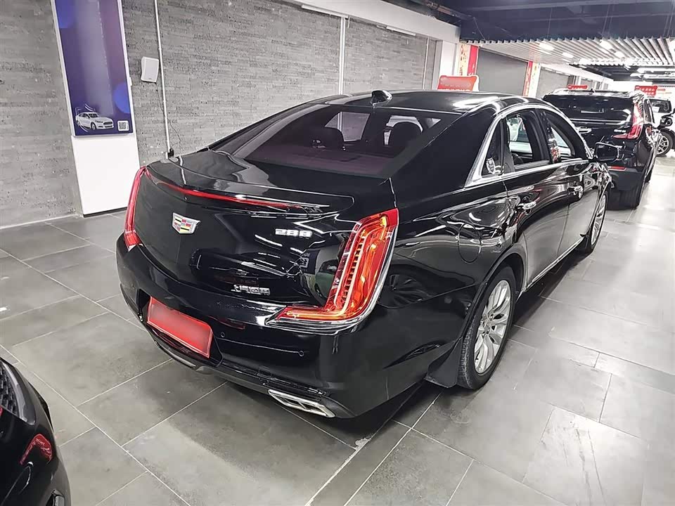 Cadillac XTS