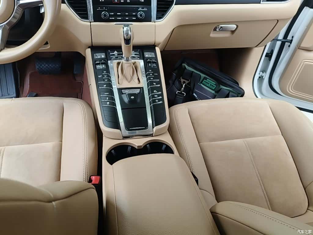Porsche Macan, 2016 14