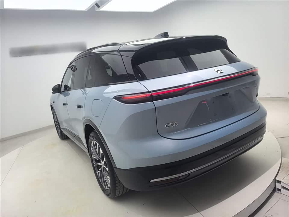 NIO ES6