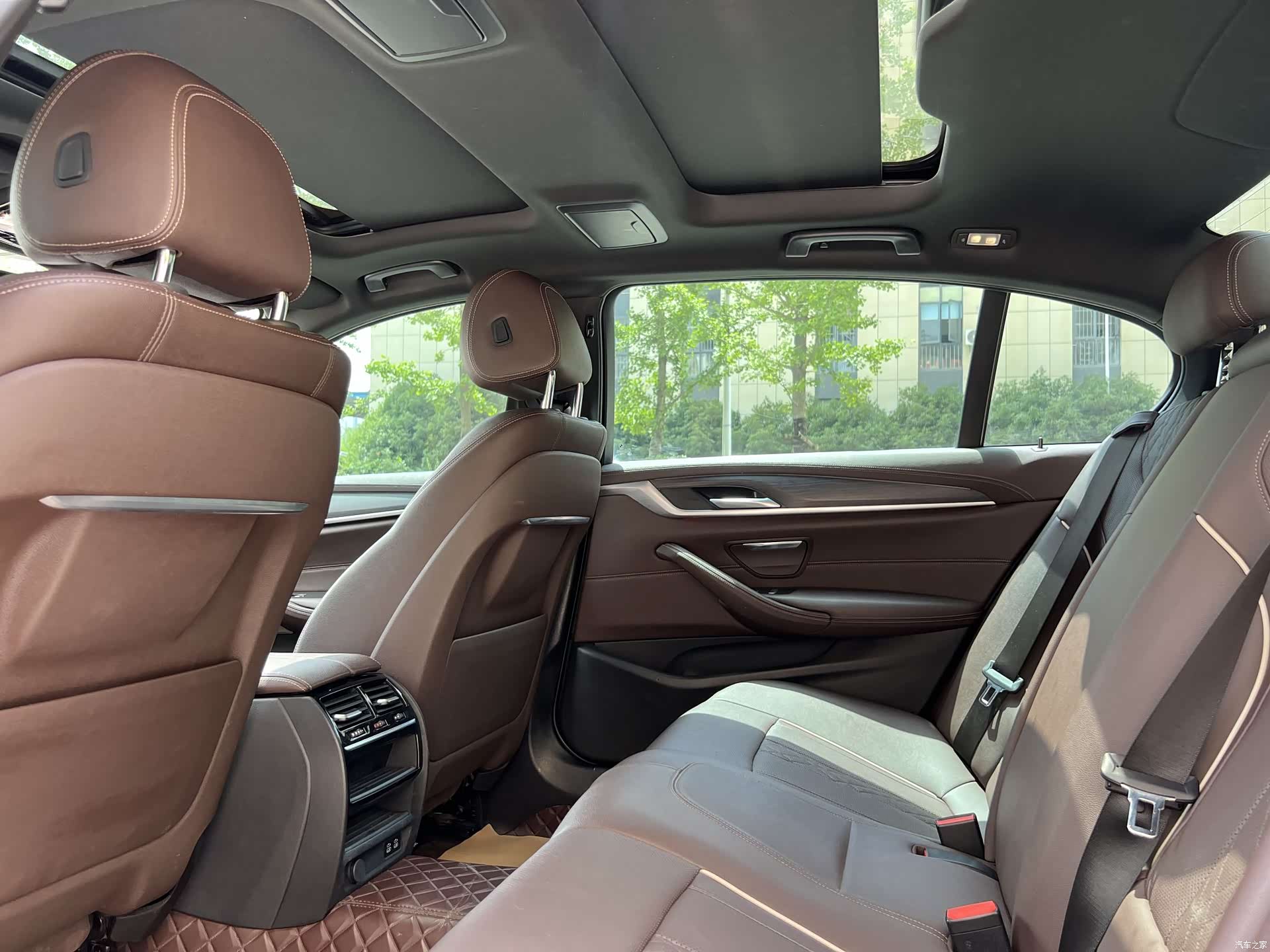 BMW 5 Series, 2021 6