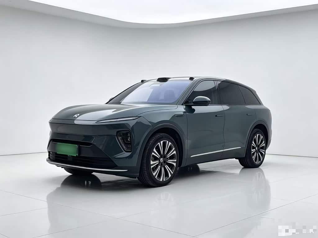 NIO ES8