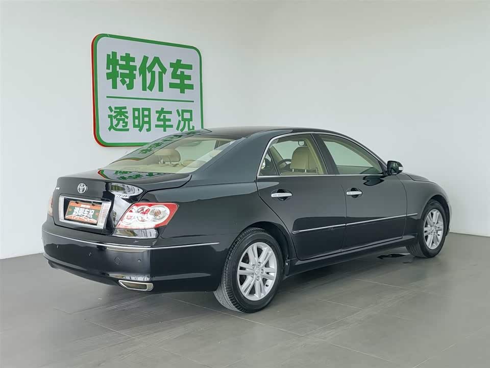 Toyota Reiz Toyota Reiz