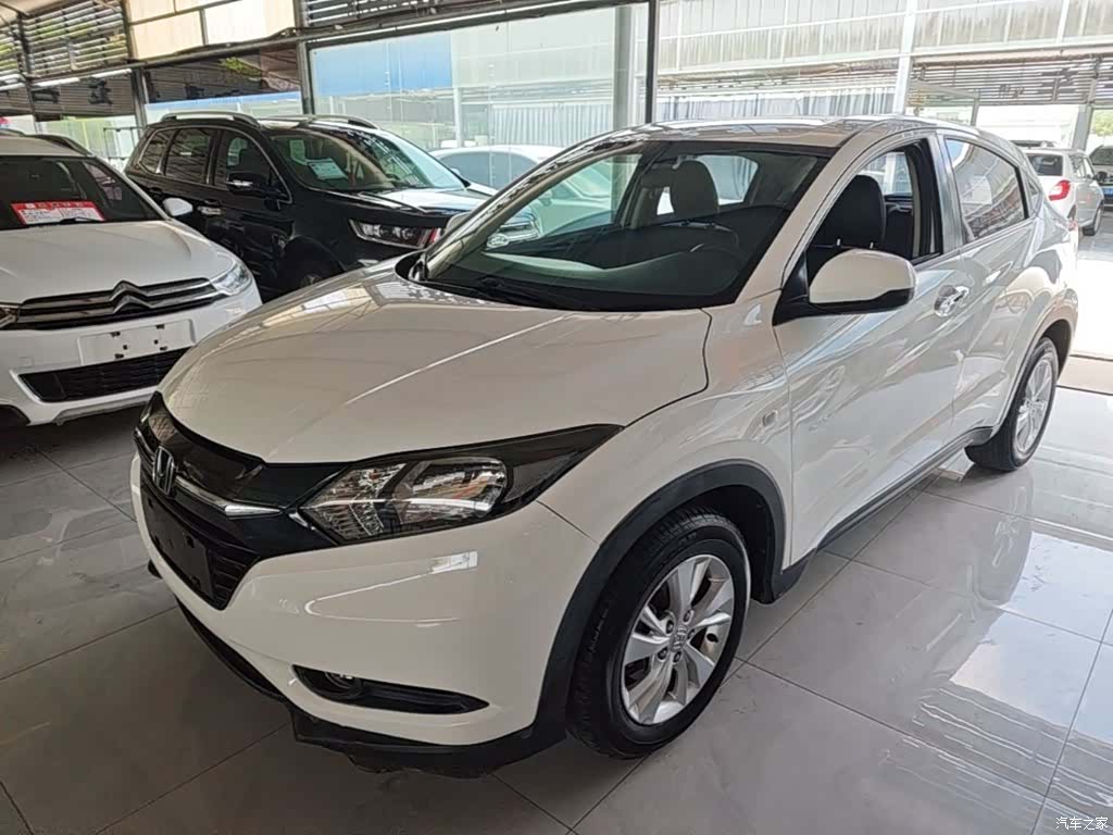Honda Vezel, 2016 1