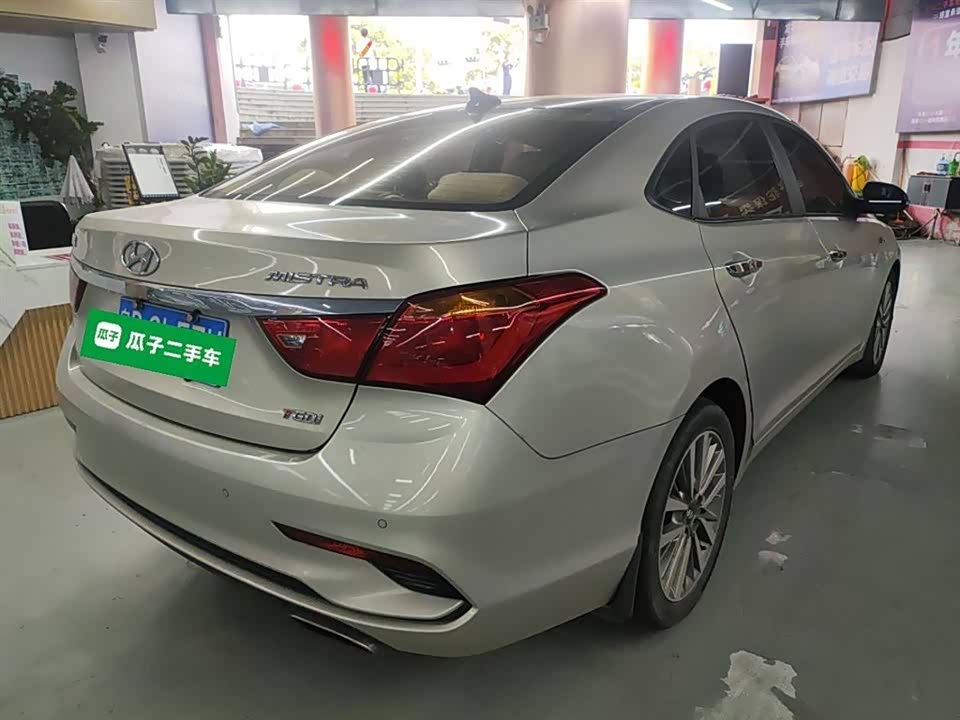 Hyundai Name picture