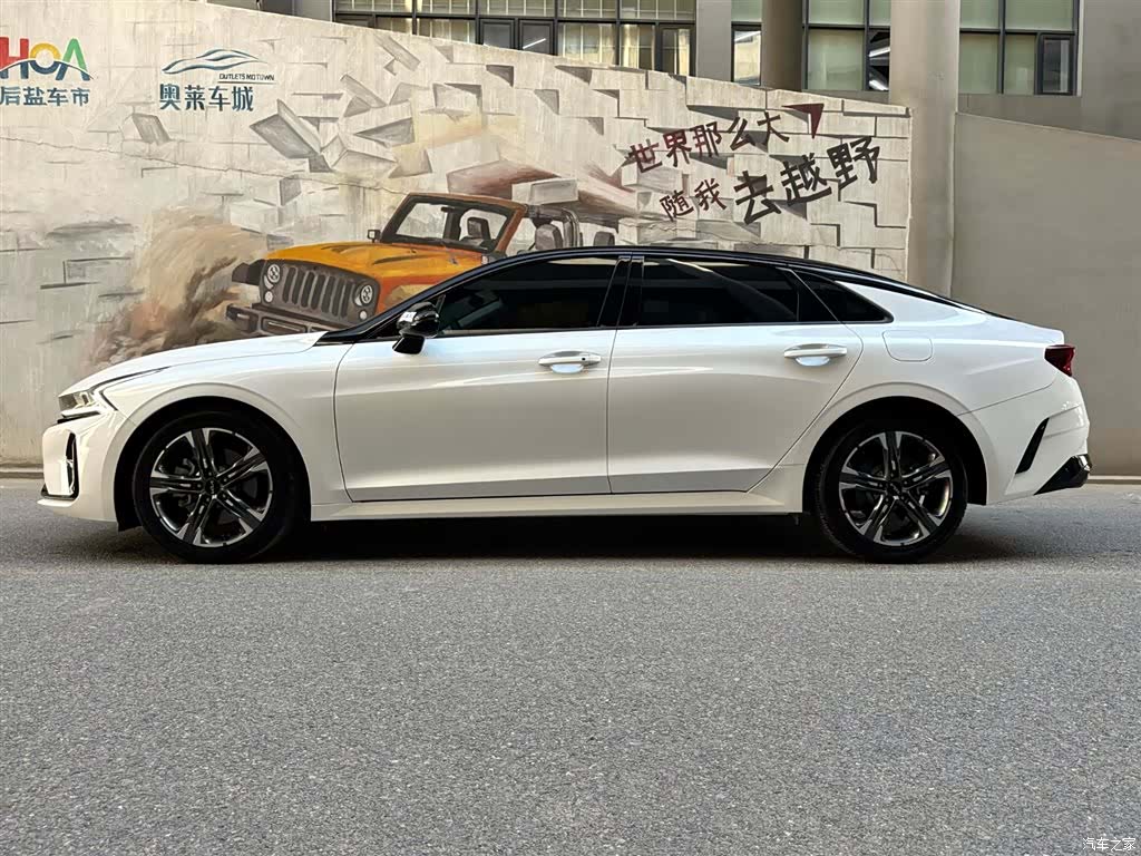 Kia K5, 2024 3