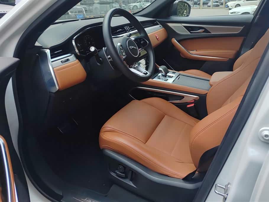 Jaguar F-PACE Jaguar F-PACE