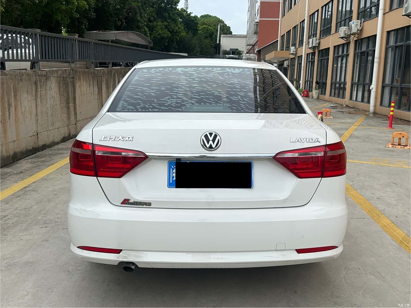 Volkswagen Lavida, 2017 11