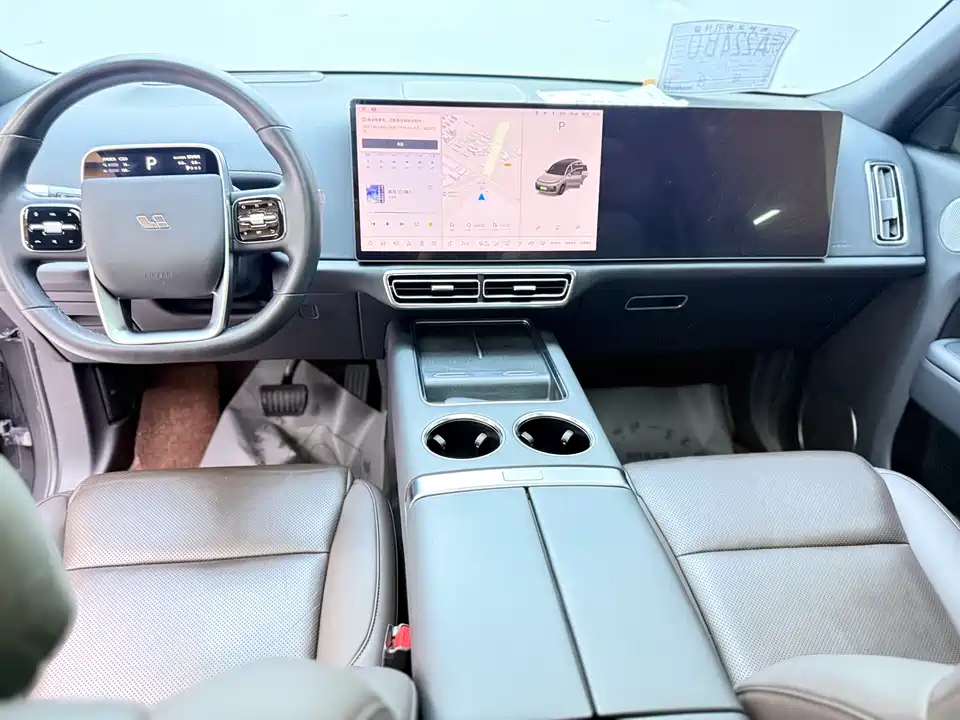 Li Auto Ideal L8