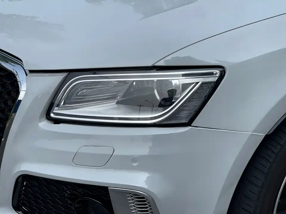 Audi SQ5 Audi SQ5