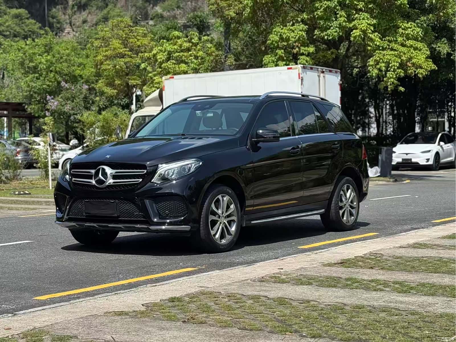 Mercedes-Benz GLE, 2017 1