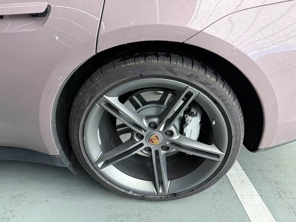 Porsche Taycan Porsche Taycan