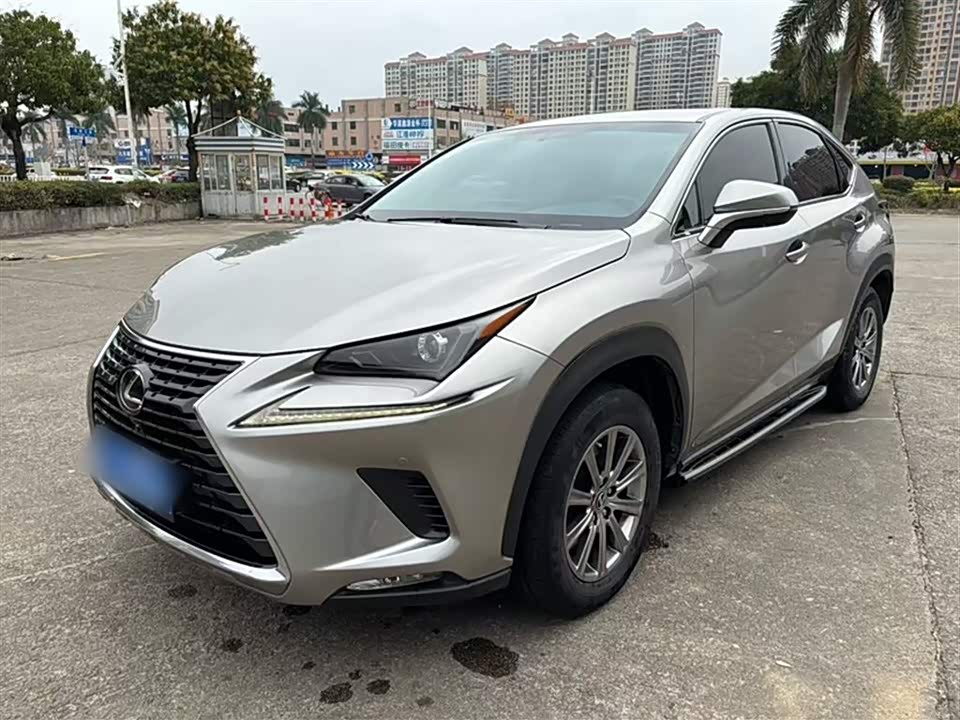 Lexus NX