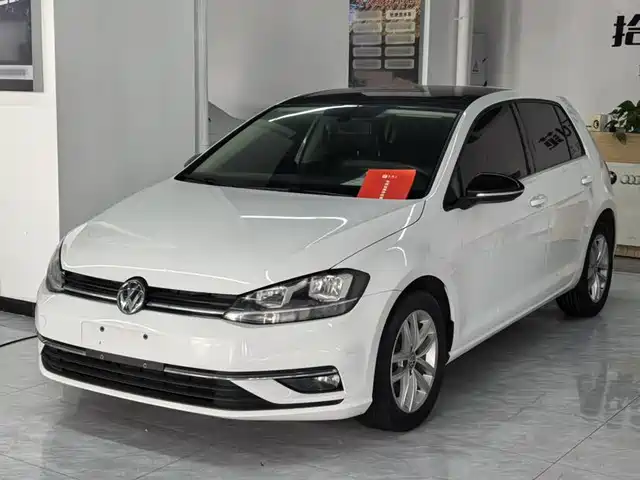 Volkswagen Golf 2019 — купить из Китая под заказ