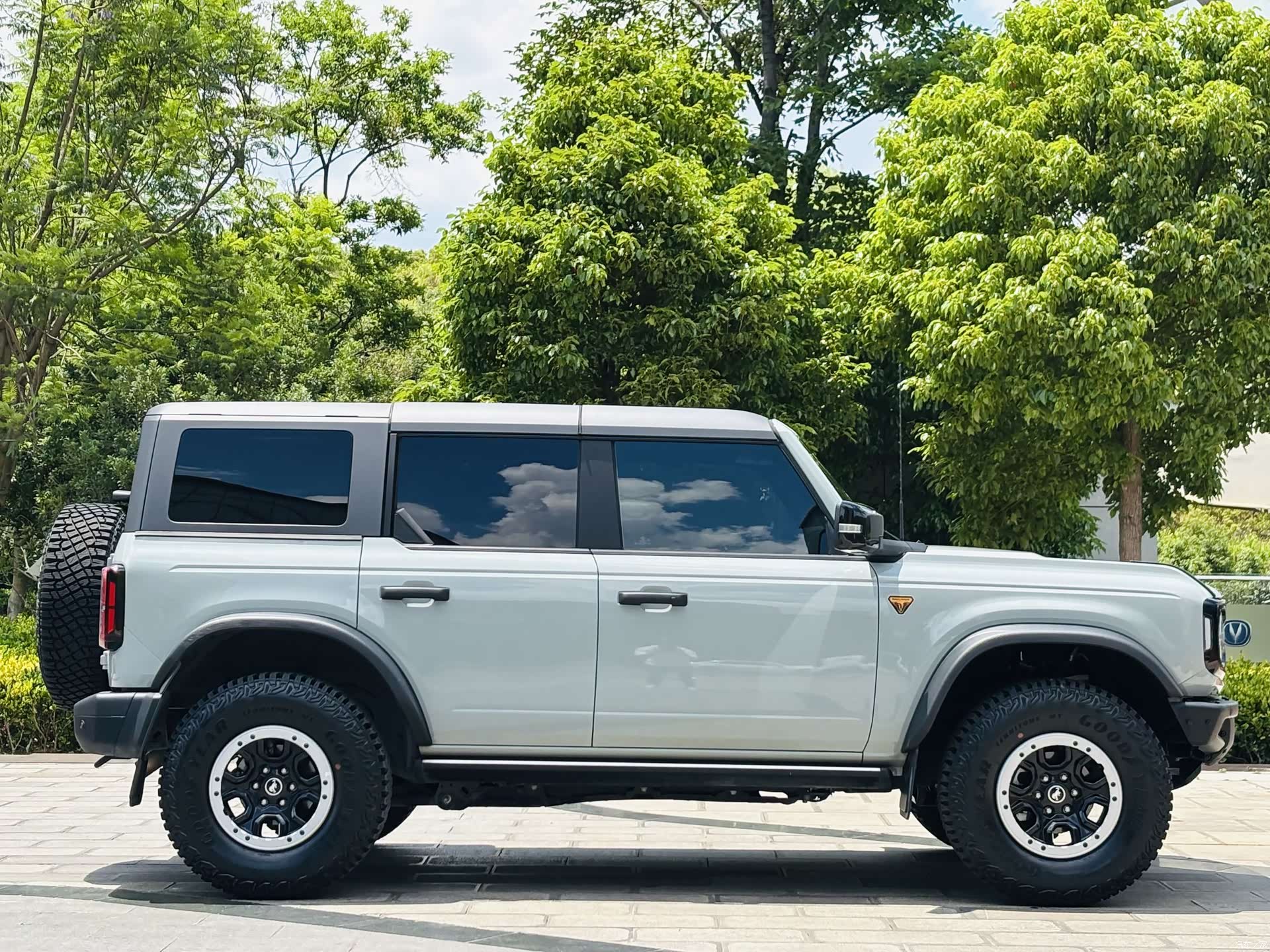 Ford Bronco, 2024 6