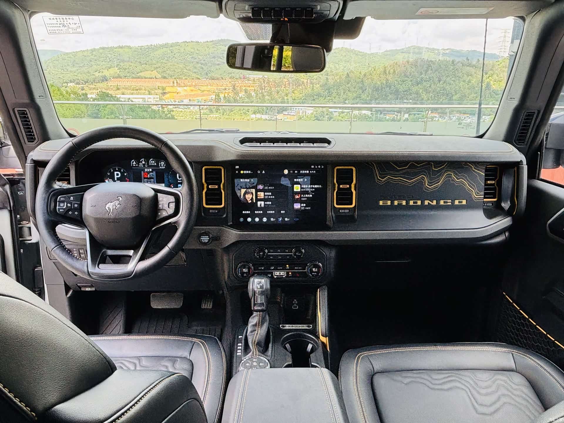 Ford Bronco, 2024 10