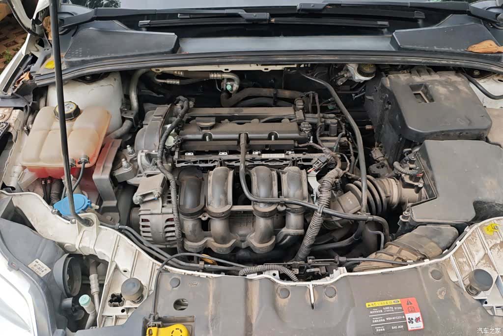 Ford Focus, 2014 10