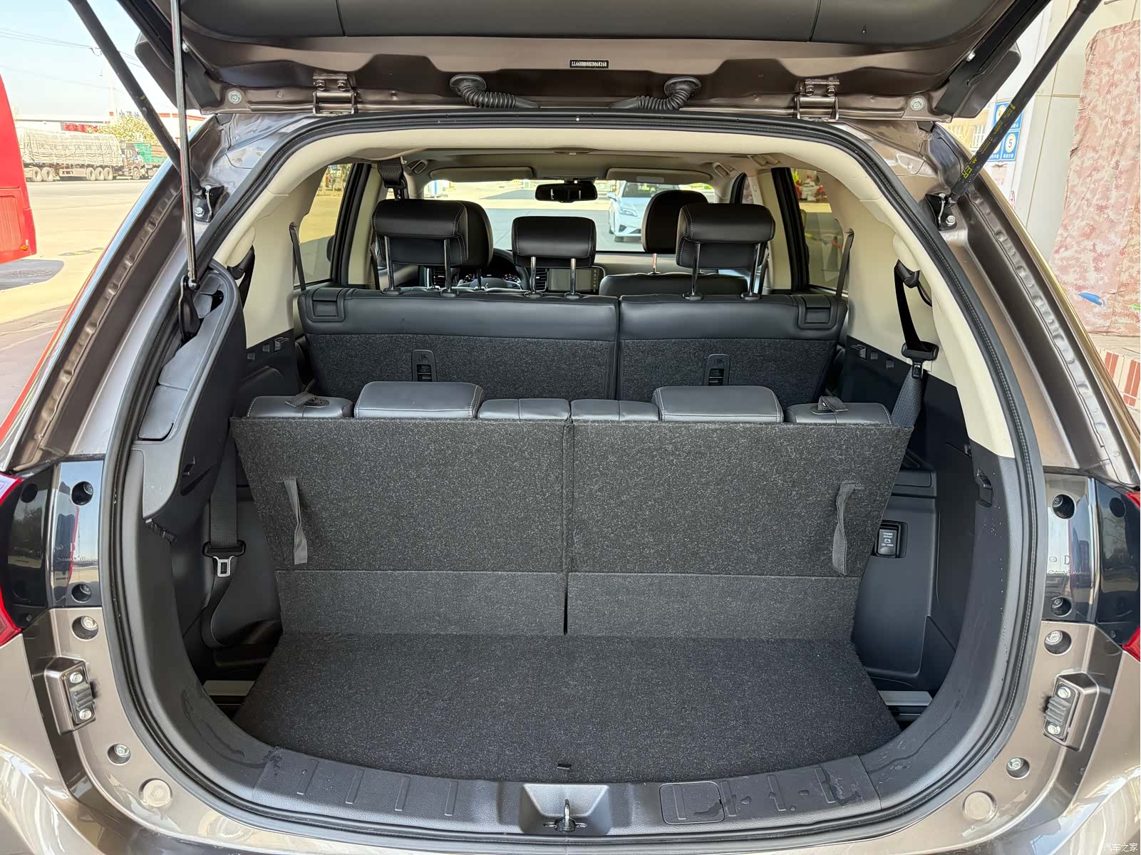 Mitsubishi Outlander, 2019 все фото