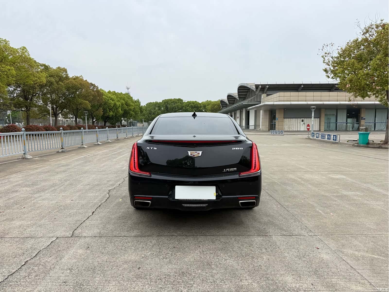 Cadillac XTS, 2019 все фото