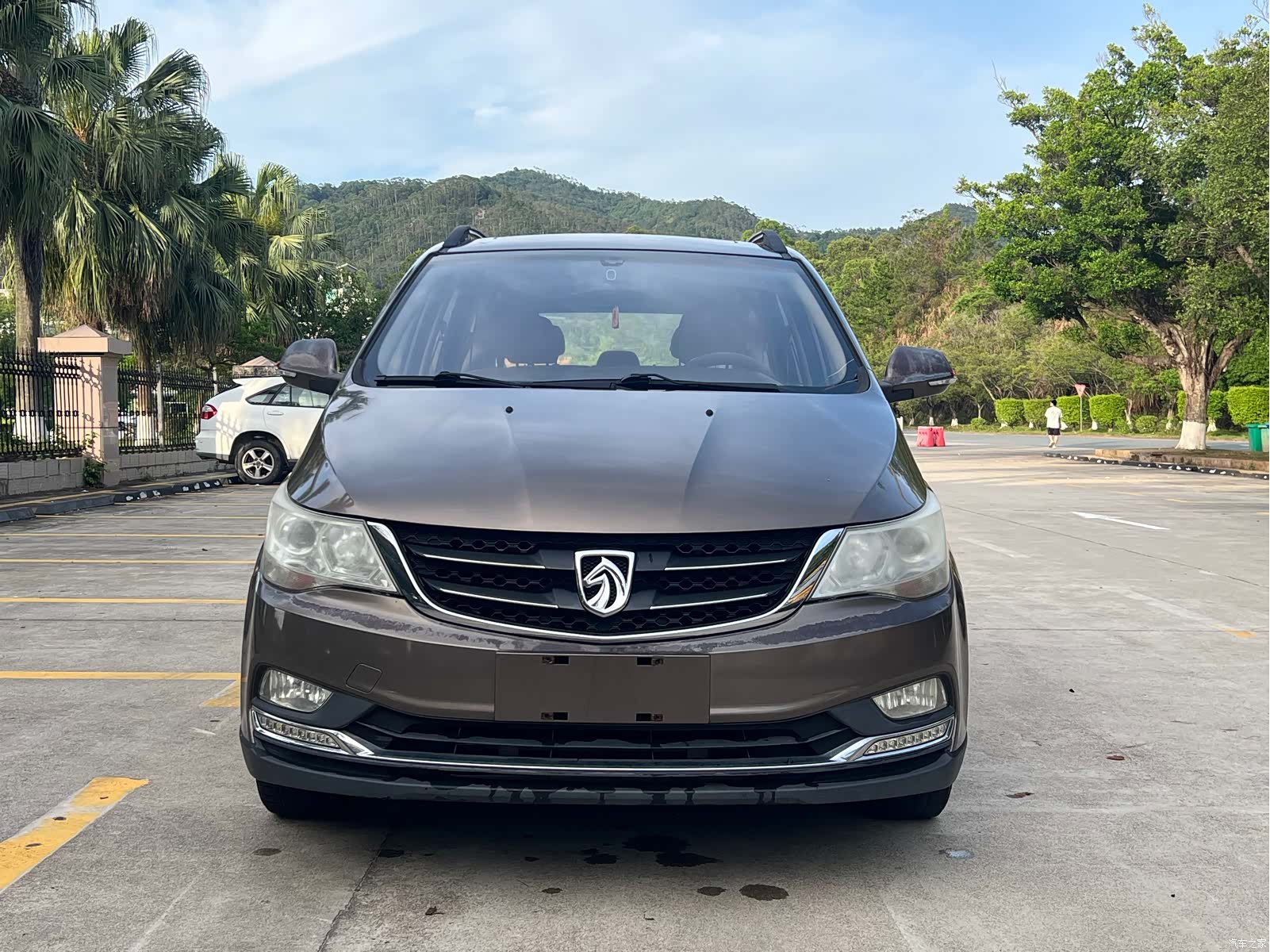 Wuling 730, 2016 2