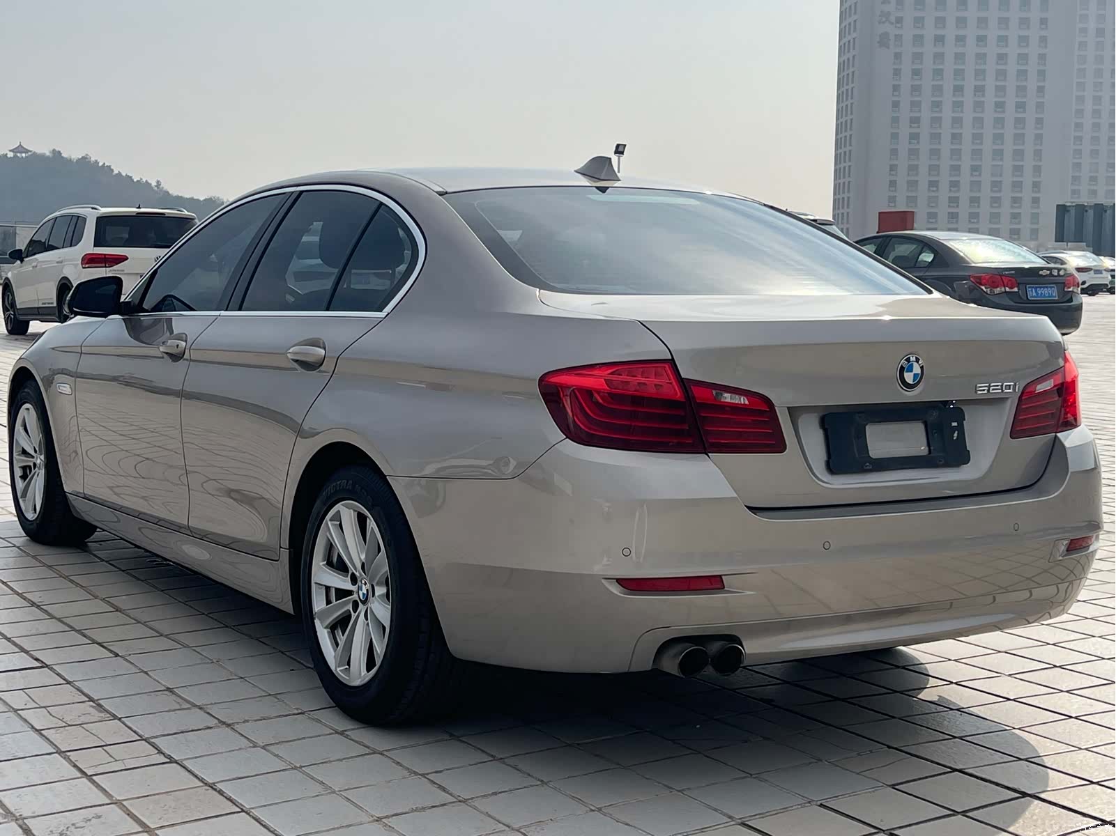 BMW 5 Series, 2017 4