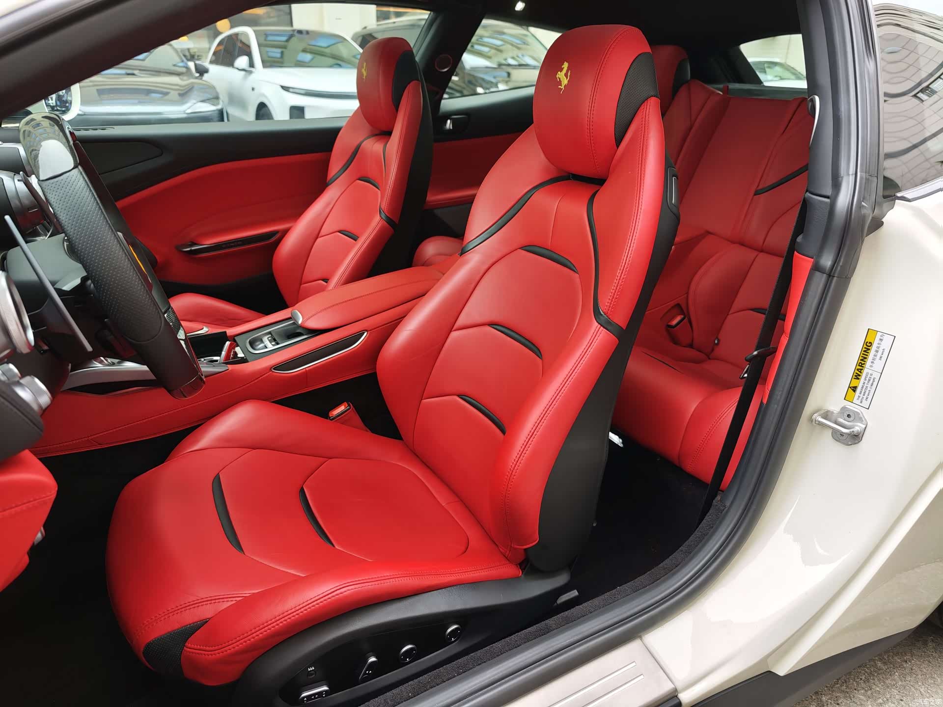 Ferrari GTC4Lus, 2019 11