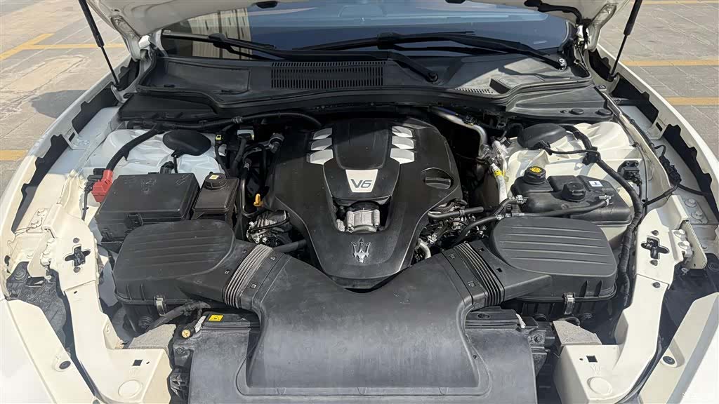 Maserati Ghibli, 2016 21