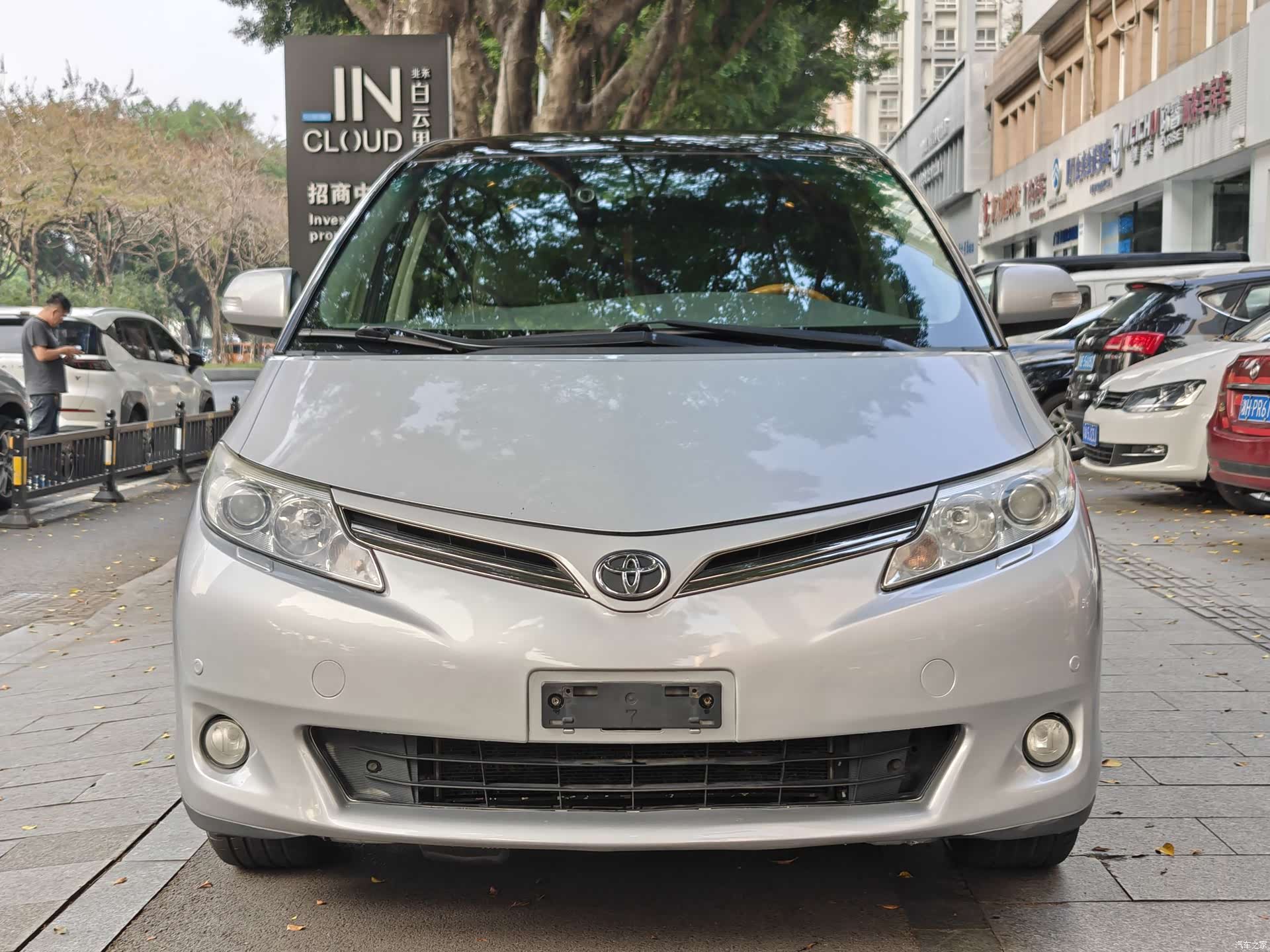 Toyota 7, 2011 3