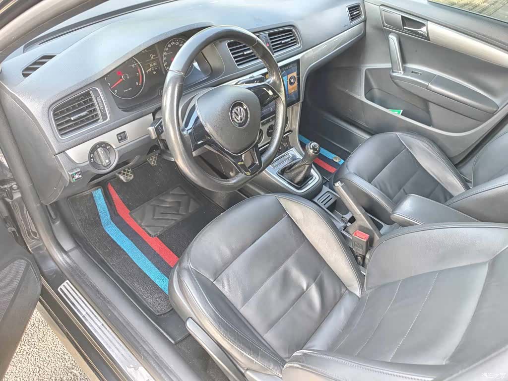 Volkswagen Lavida, 2015 8