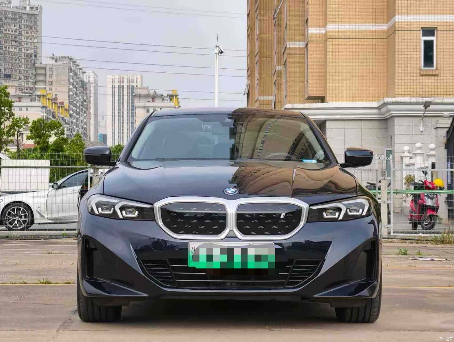 BMW i3, 2022 2