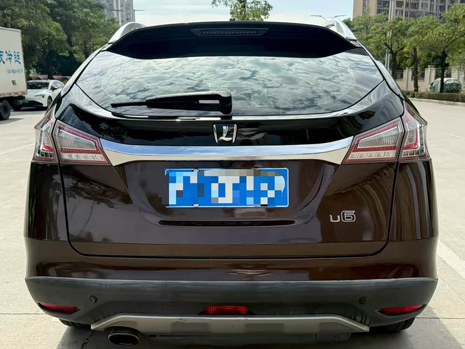 Luxgen Excellent 6 SUV