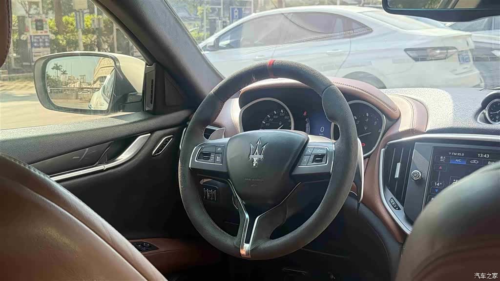 Maserati Ghibli, 2016 17