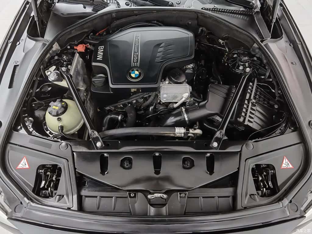 BMW 5 Series, 2014 6
