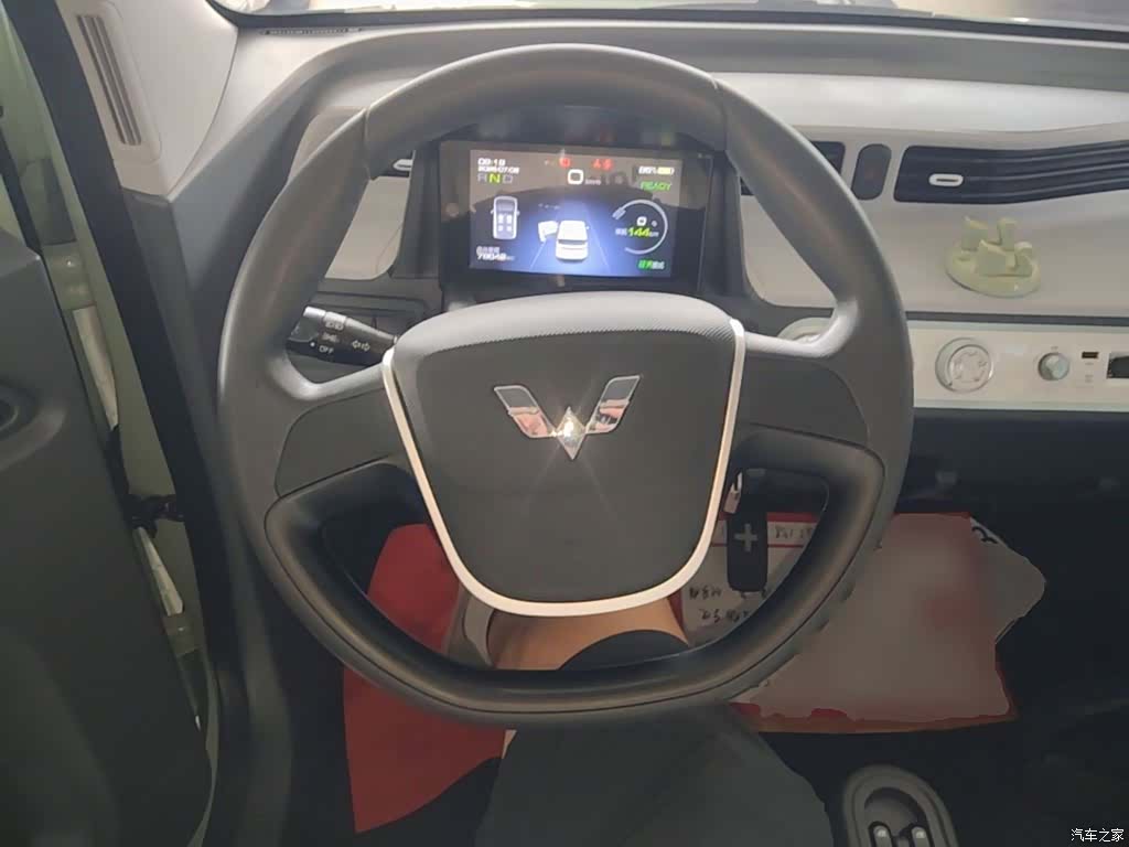 Wuling MINIEV, 2022 11