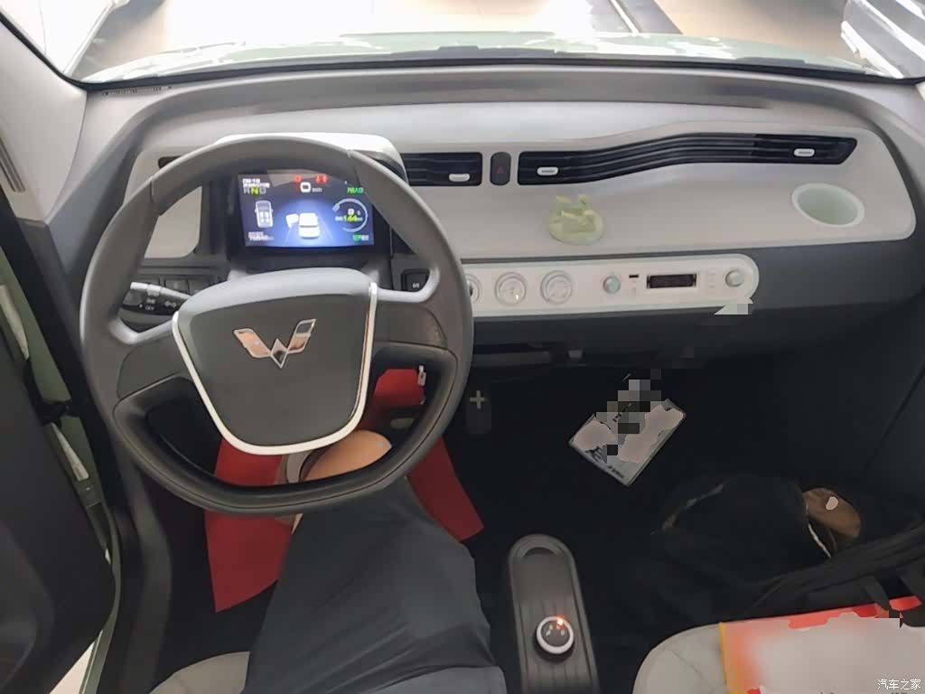 Wuling MINIEV, 2022 10
