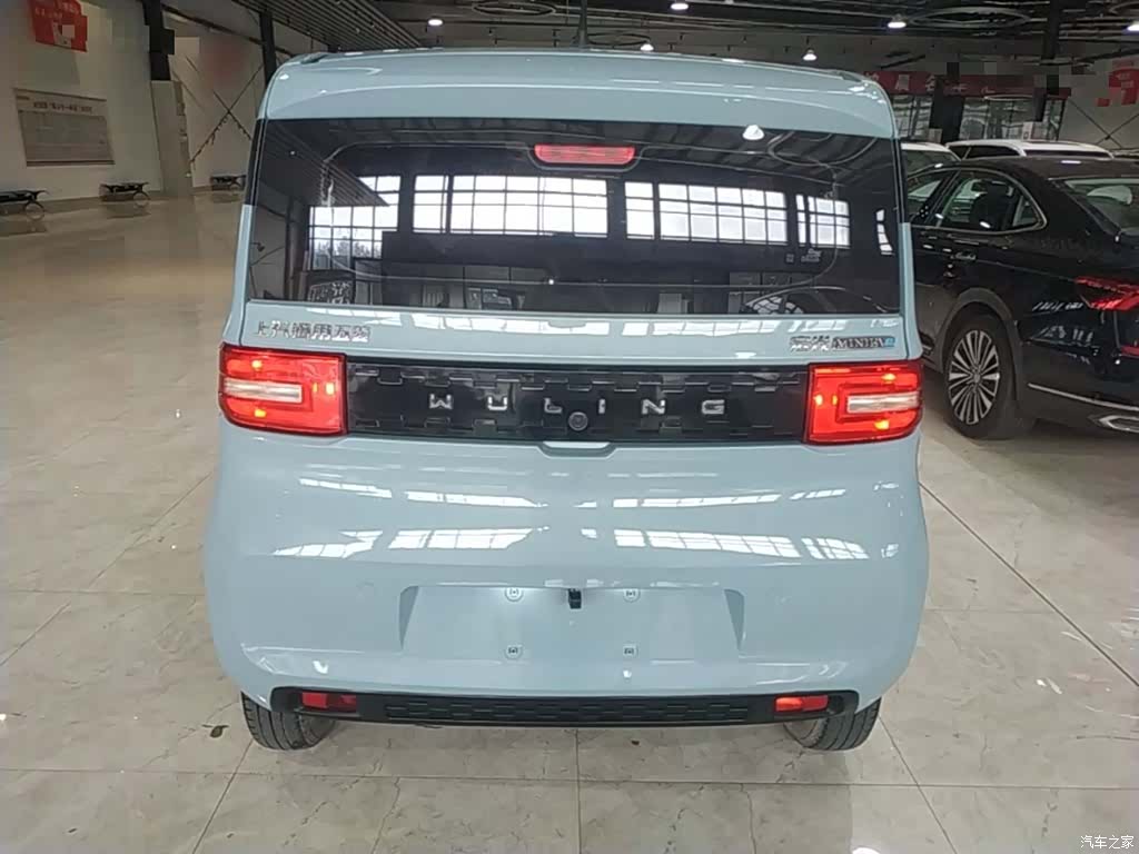 Wuling MINIEV, 2020 6