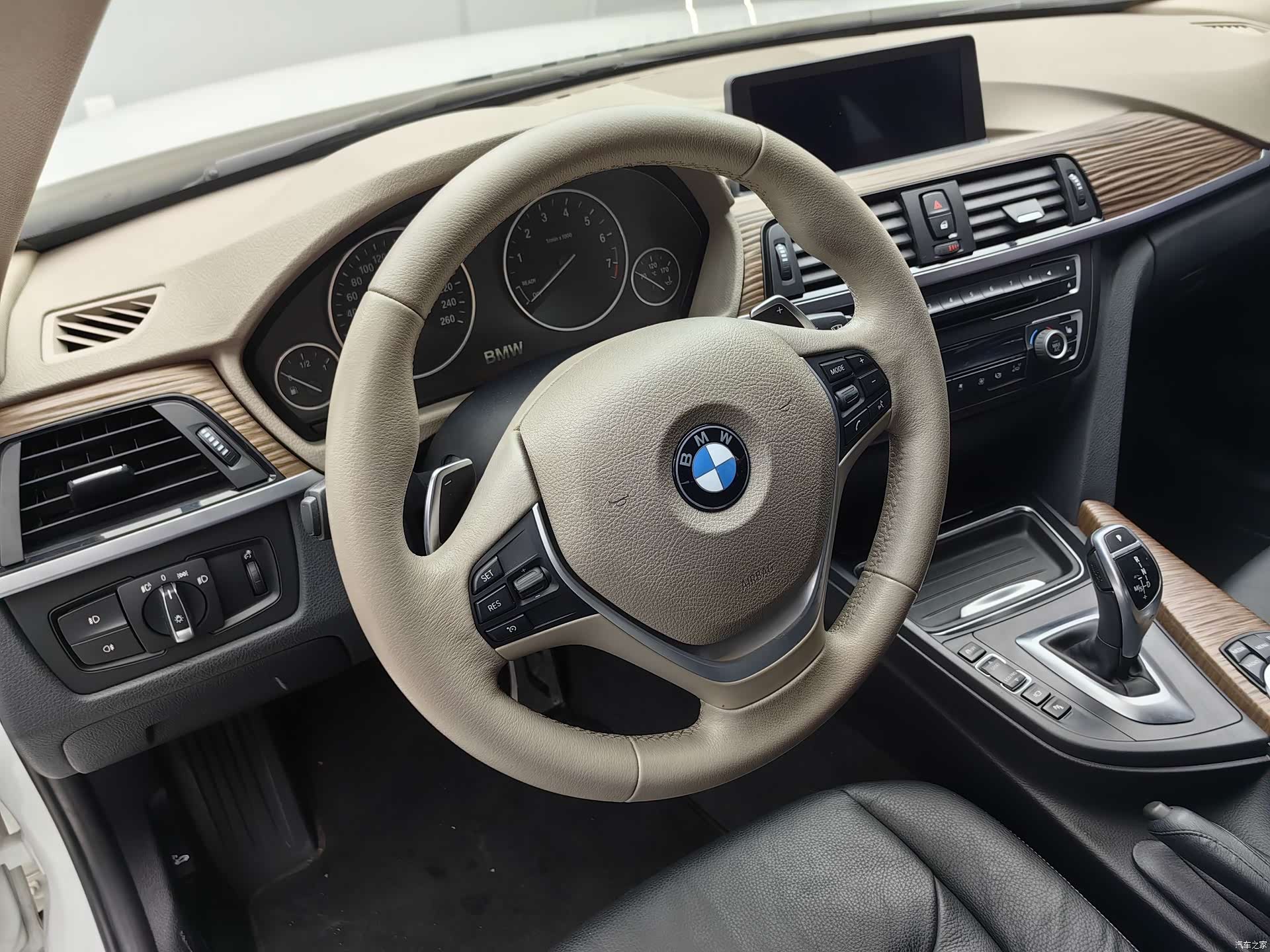 BMW 3 Series, 2013 все фото