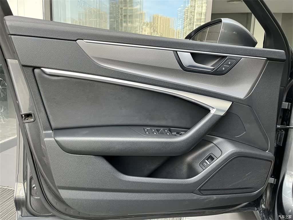 Audi A6L, 2020 12