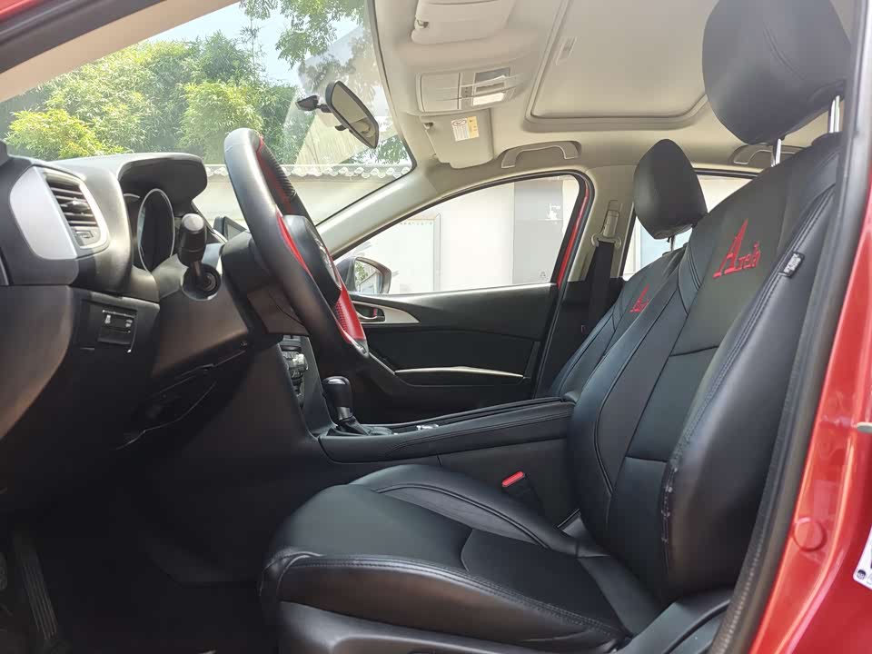 Mazda 3 Angkesaila Mazda 3 Angkesaila
