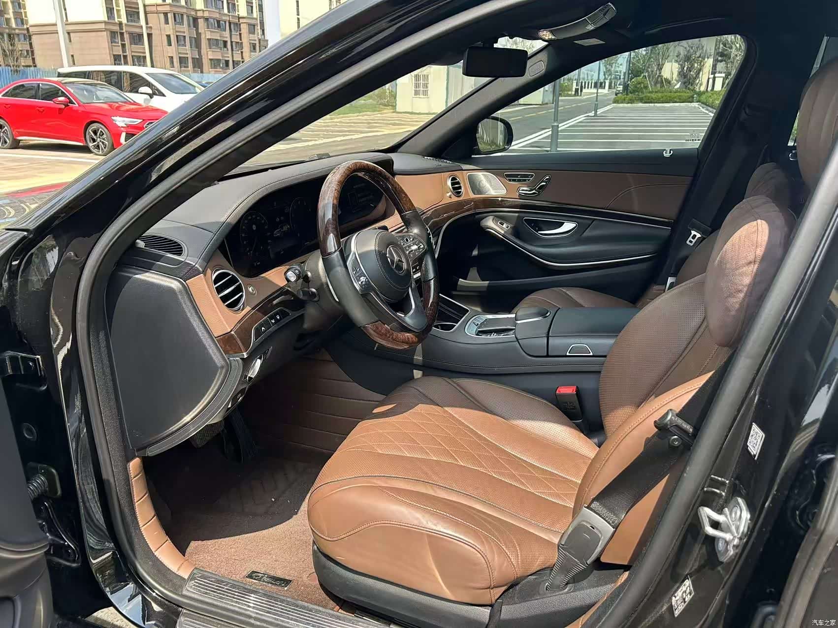 Maybach S-Class, 2020 4