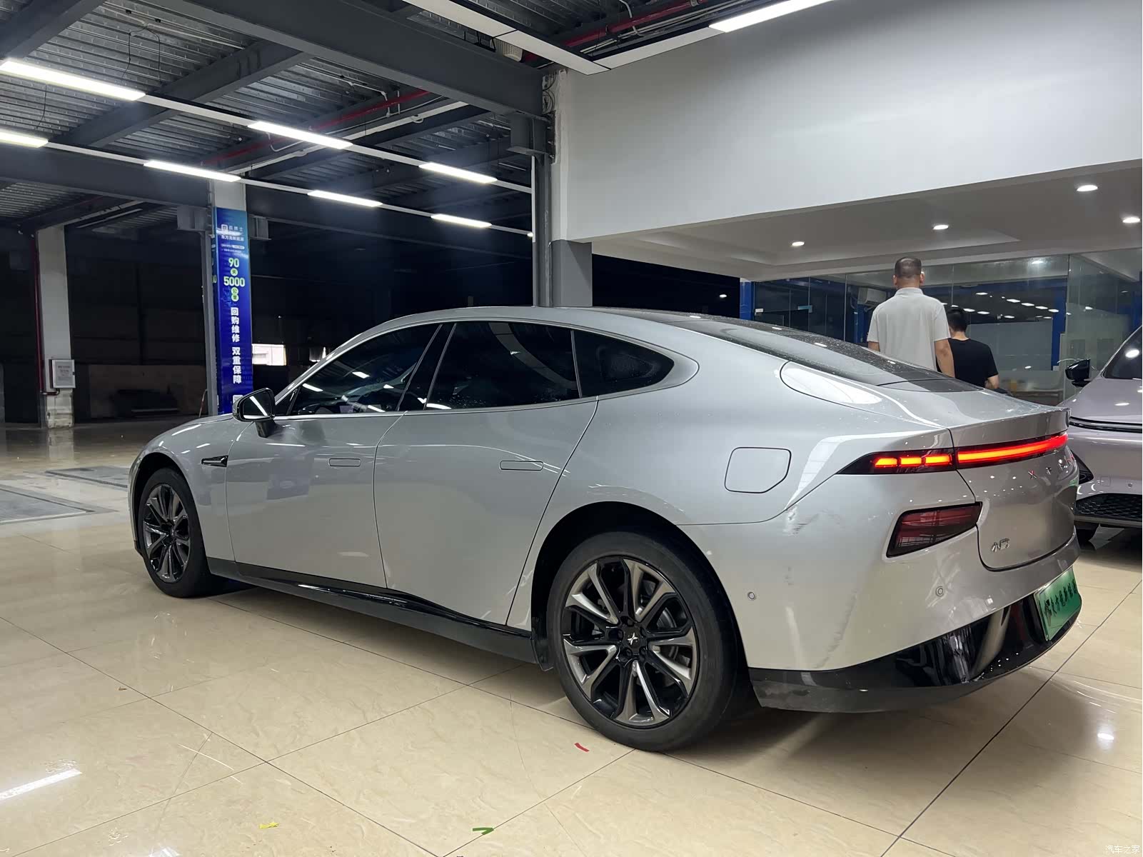 Xpeng P7, 2022 7
