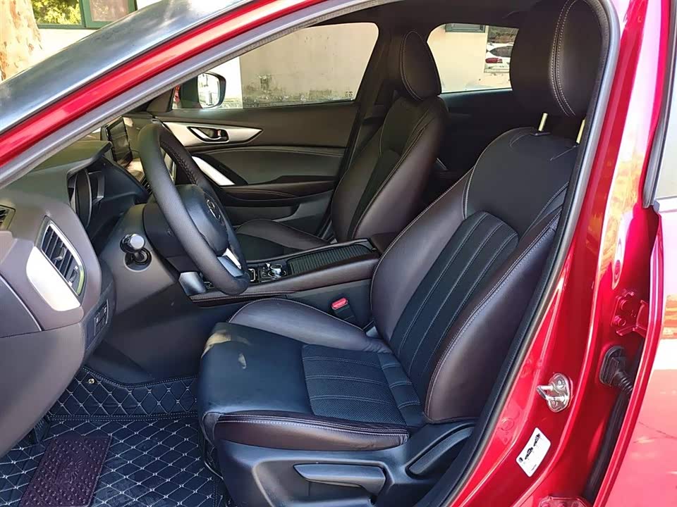 Mazda CX-4