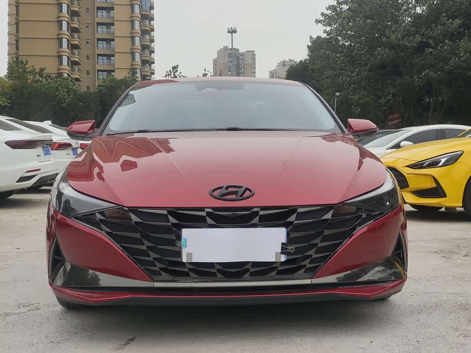 Hyundai Elantra