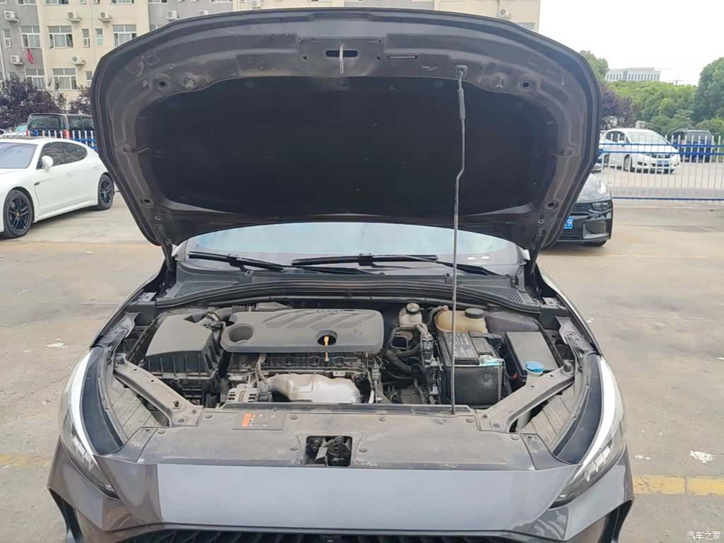 MG MG5, 2022 20