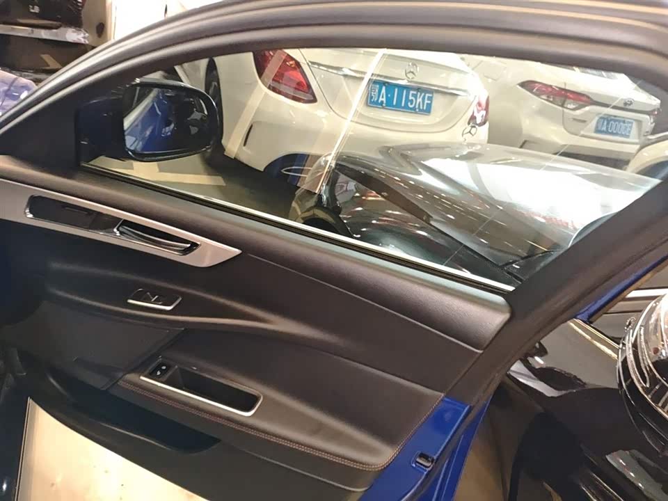 Jaguar XEL Jaguar XEL